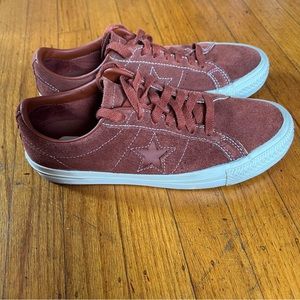 Converse One Star Pro